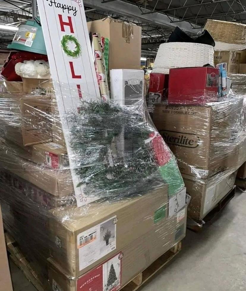 Christmas pallets 24 pallets $350 per pallet
